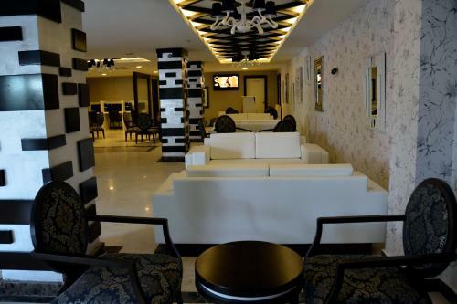 Holiday City Hotel-all Inclusive
