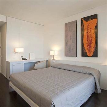 Yoda Hotel Horizon