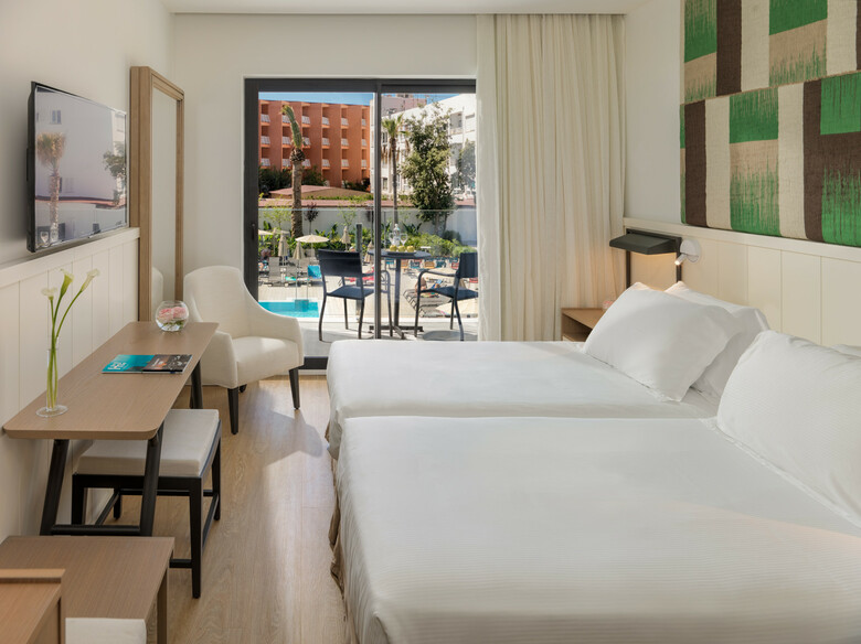 Hotel H10 Casa Del Mar