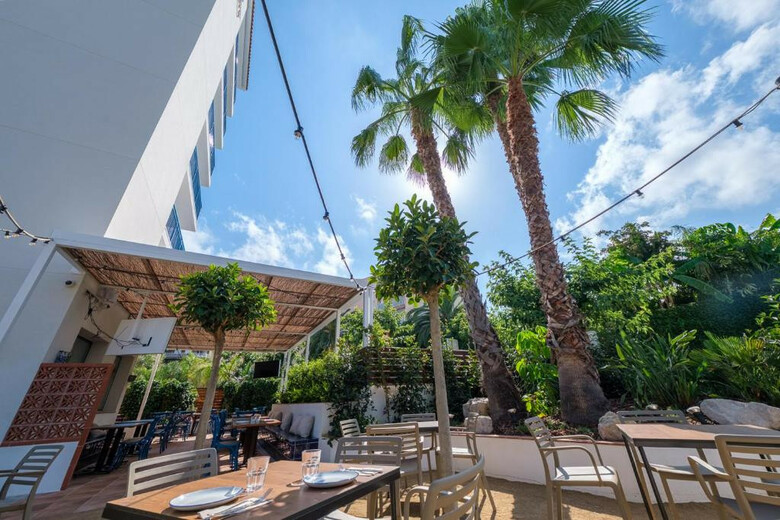 �ncora Salou La Siesta Apartments