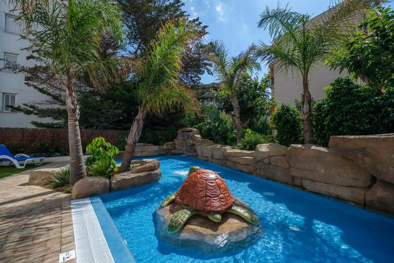 �ncora Salou La Siesta Apartments