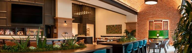 Hotel Canopy By Hilton Dallas Uptown