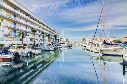 Vista Roses Mar - Apartamento Con Piscina