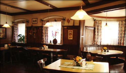 Posada Gasthof Zum Kirchenwirt