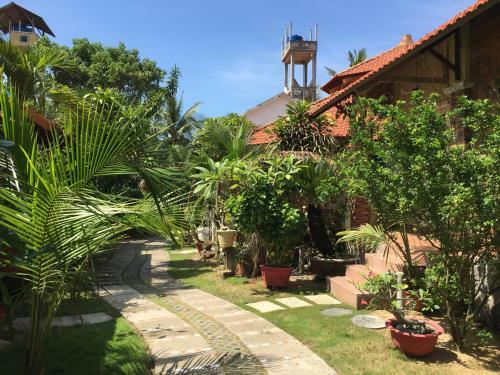 Hostal Nhat Quang Family Beach
