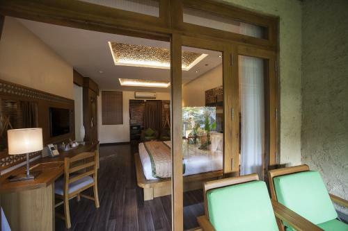 Hotel Aroma Beach Resort And Spa