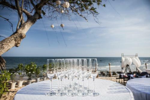 Hotel Aroma Beach Resort And Spa