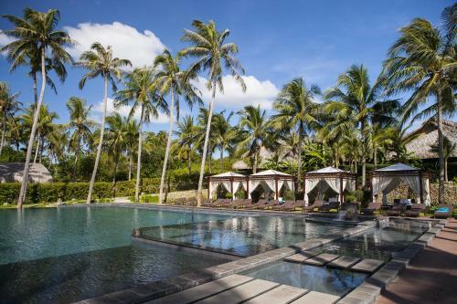 Hotel Aroma Beach Resort And Spa