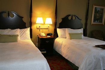 Hotel Hampton Inn Canton