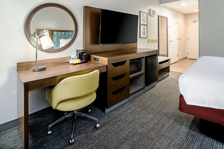 Hotel Hampton Inn Richmond South West Hull St.