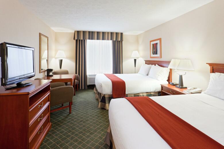 Holiday Inn Express Hotel & Suites Kent State University