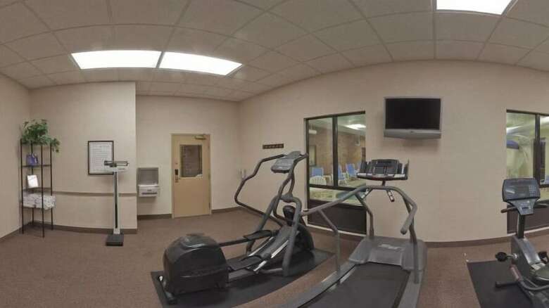 Holiday Inn Express Hotel & Suites Kent State University