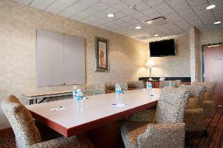 Hotel Wingate By Wyndham Vienna Parkersburg