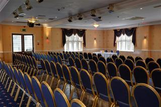 Best Western Rogerthorpe Manor Hotel