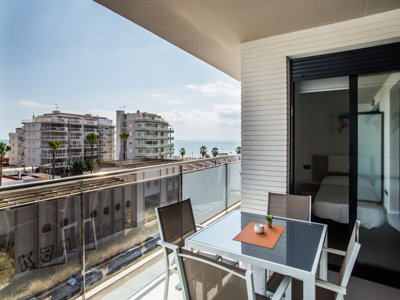 Apartamentos Good Places Pe��scola Playa