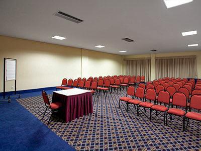 Tau� Hotel And Convention Atibaia
