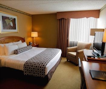 Hotel Madison Crowne Plaza