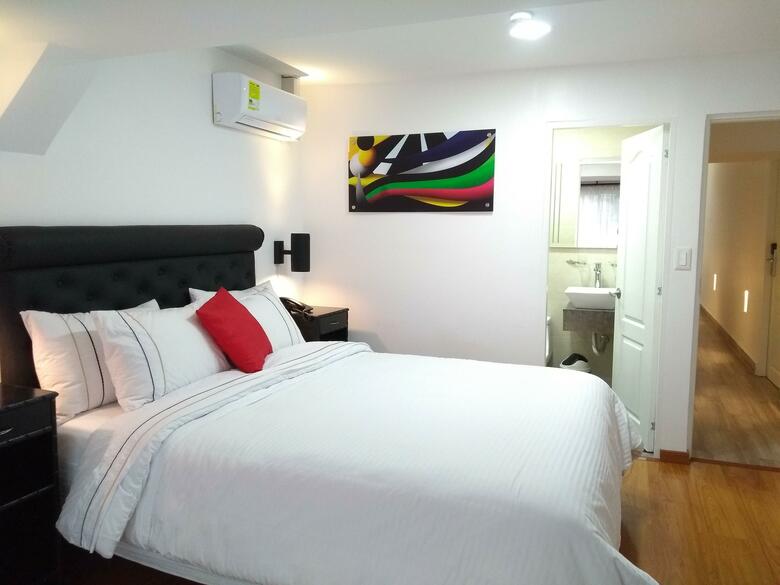 Veler Hotel