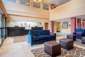 Holiday Inn Express Hotel & Suites Canton