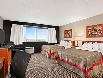 Ramada Plaza Fargo Hotel And C
