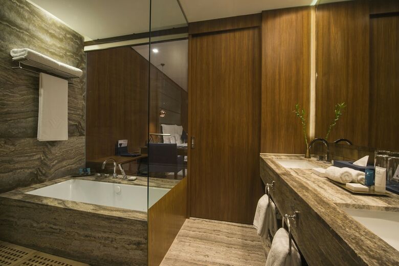 Hotel Wyndham Grand Manama