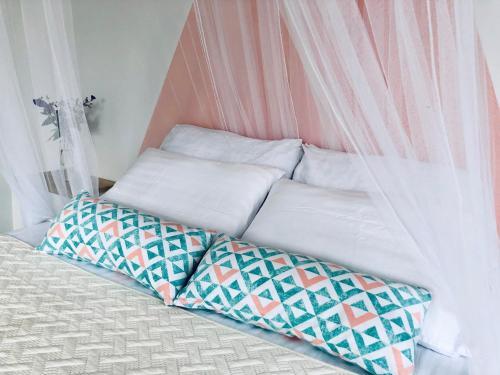 Posada New Coral Bungalow: Arenal View