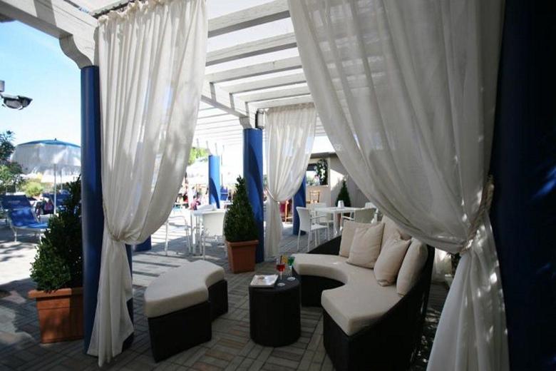 Hotel Excelsior