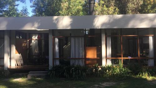 Casa Moderna En El Bosque Peralta Ramos
