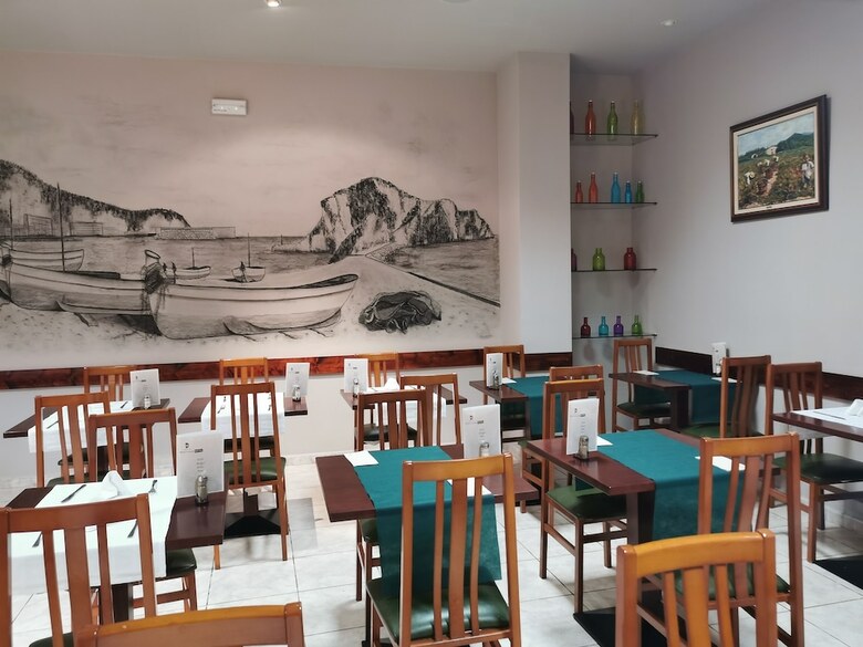 Hotel Petit Palau S�lo Adultos