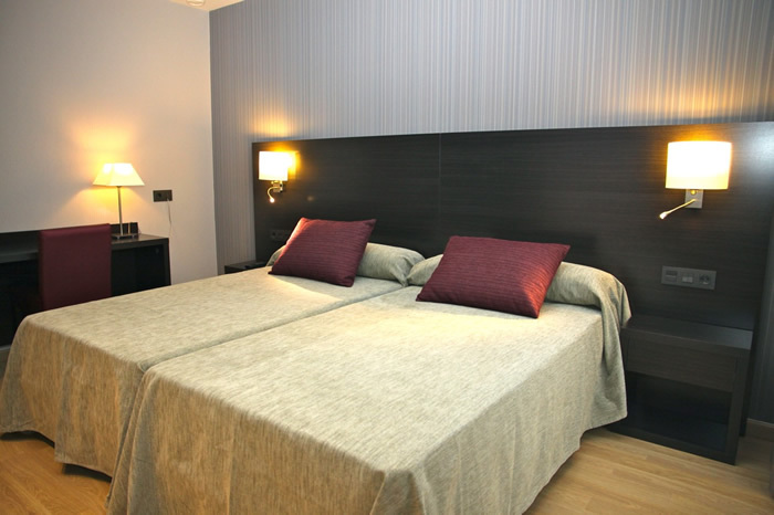Hotel Petit Palau S�lo Adultos