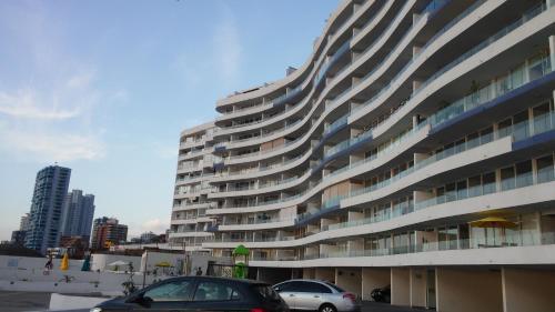 Apartamento Edificio Huantajaya. Lisboa Servicios Hans Drummond