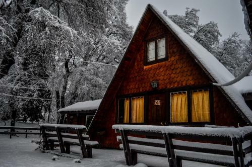 Albergue Hostal Y Caba�as Los �irres