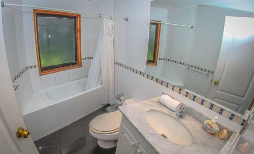 Lodge Caba�as El Dorado Puc�n