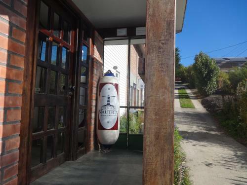 Hotel Estaci�n N�utica Estrecho de Magallanes