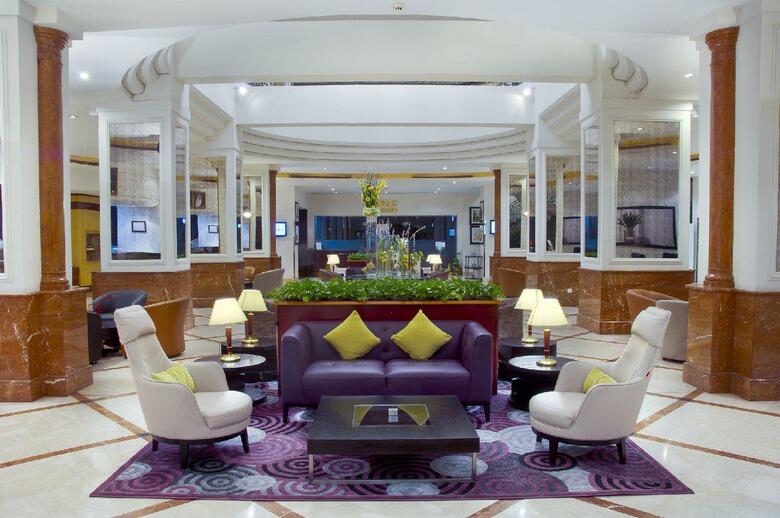 Hotel Holiday Inn Al Salam