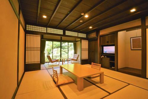 Japanese Ryokan Seryo