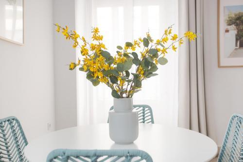 Nueva Almudena Apartment