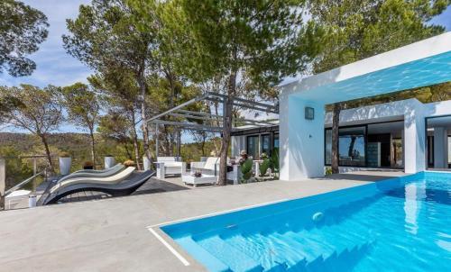 Cala Vadella Villa Sleeps 10 Pool Wifi