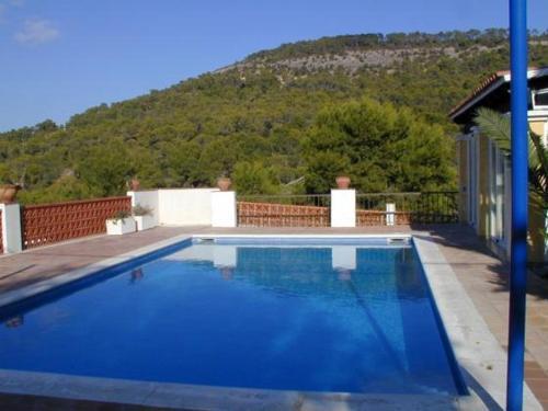 Cala Vadella Villa Sleeps 8 Pool Air Con