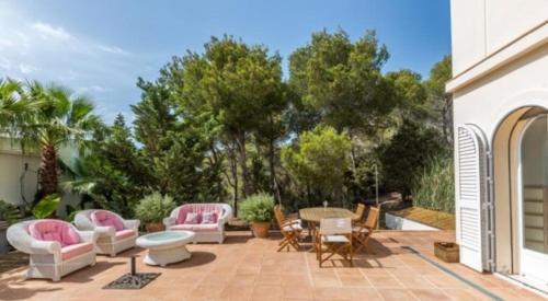 Cala Tarida Villa Sleeps 4 Pool Air Con T251912