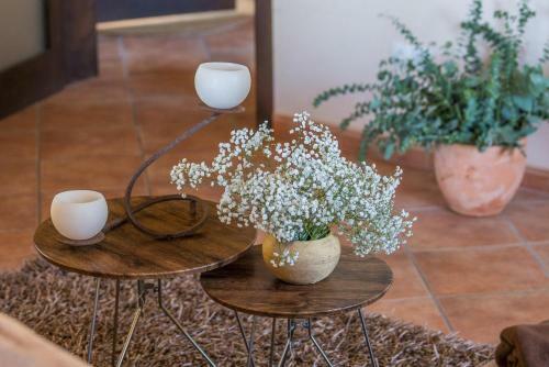 Arta Villa Sleeps 4 Wifi