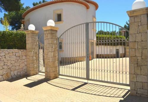 Xabia Chalet Sleeps 4 Pool