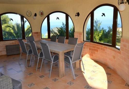 Xabia Chalet Sleeps 8 Pool