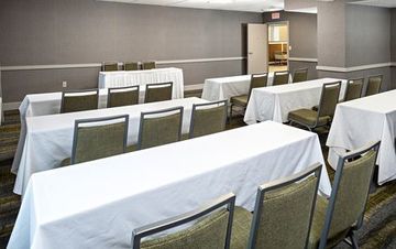 Hotel Holiday Inn Salem (i-93 At Exit 2)