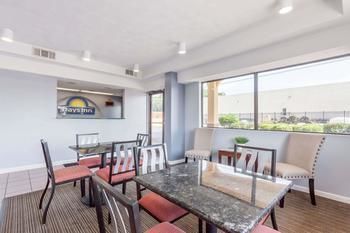 Hotel Days Inn Clinton