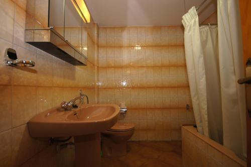 Apartamento Aragon Sesenta Y Ocho.