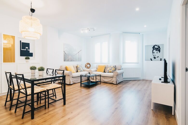 Bilbao Home Apartment By People Rentals
