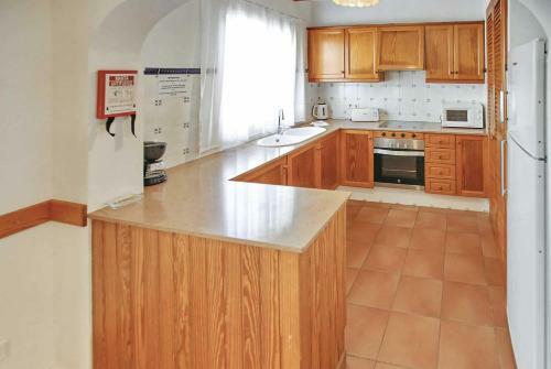 Binissafuller Villa Sleeps 6 Air Con Wifi