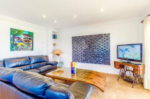 Can Picafort Villa Sleeps 8 Air Con Wifi