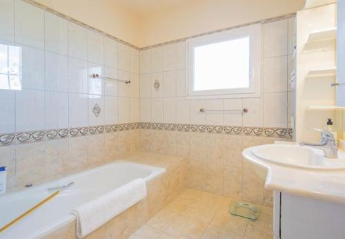 Casas De Torrat Villa Sleeps 8 Pool